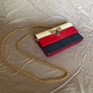 GUCCI Faux Pearl Queen Margaret
